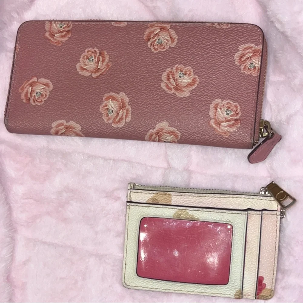 Coach Pink Floral Zip Wallet - Picture 2 of 14